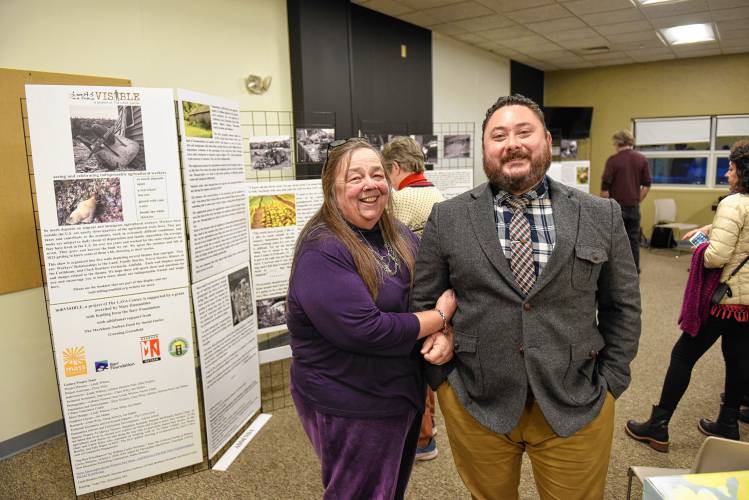 Lindy Whiton and Alfonso Herrera-Neal, co-directors of the indiVISIBLE project.