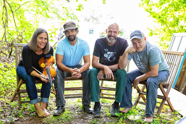 String band Rani Arbo & daisy mayhem will perform June 8 at the 1794 Meetinghouse in New Salem.