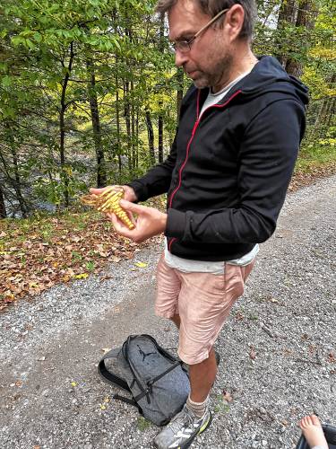 Boston meteorologist Dan Leonard found the 24-karat gold statue valued at $26,725 in the Wendell State Forest on Oct. 1.