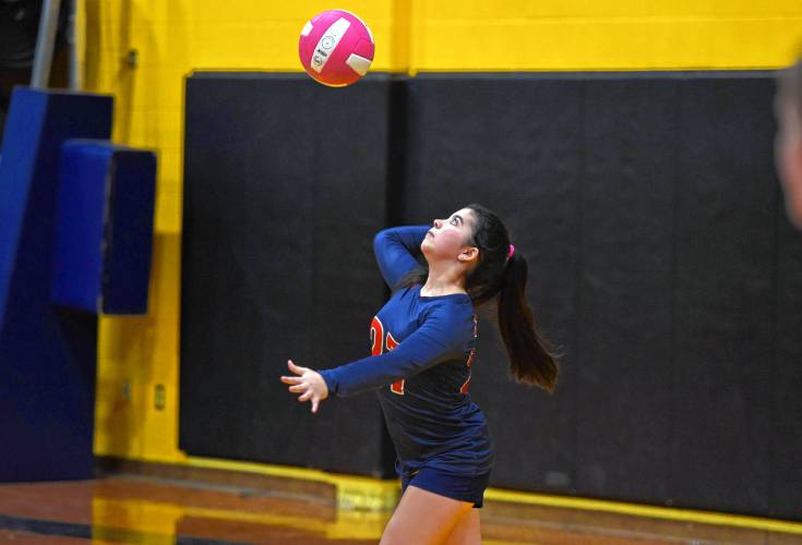 Mahar’s Angelina Alonso (27) serves the ball against Smith Vocational during the Senators’ 3-2 win in the Western Mass. Class C quarterfinals on Tuesday in Northampton.