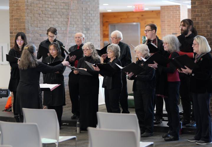 The GCC Community Chorus will present an informal Holiday Concert in the college’s main lobby on Friday, Dec. 6, from 12:15 to 12:45 p.m.