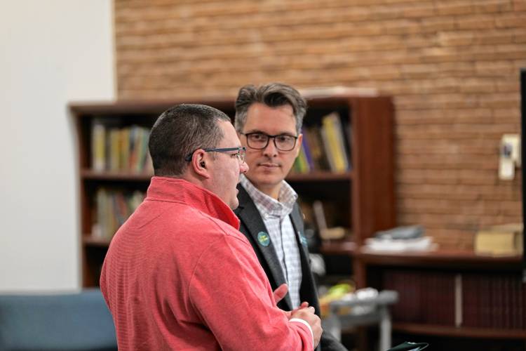 Superior Court Judge Jeremy Bucci and GCC Social Sciences Department Chair Brian Kapitulik at the most recent Changing Lives Through Literature graduation ceremony in November.