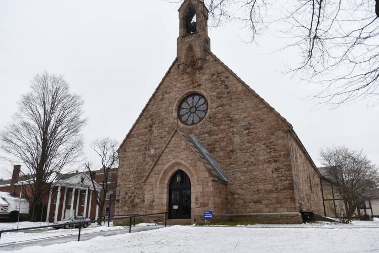 Patrons can visit the Episcopal Church of Saints James and Andrew in Greenfield on Friday, Dec. 13, from 4 to 8 p.m. and Saturday, Dec. 14, from 9 a.m. to noon to shop a variety of new and used winter sports equipment.